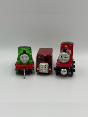 RARE Vintage Y2K Thomas the Train Percy + Bertie Bus + Celebration James Toy Lot